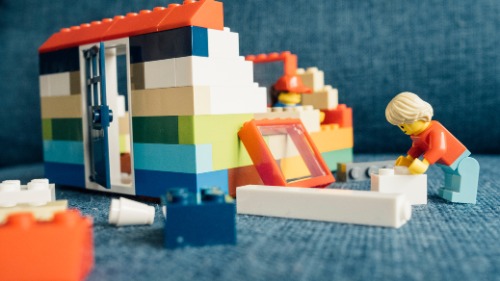 SLINFOLD - LEGO Club. Thurs. Start 18th Sept. Year R,1,2,3-Superstar Kids-1