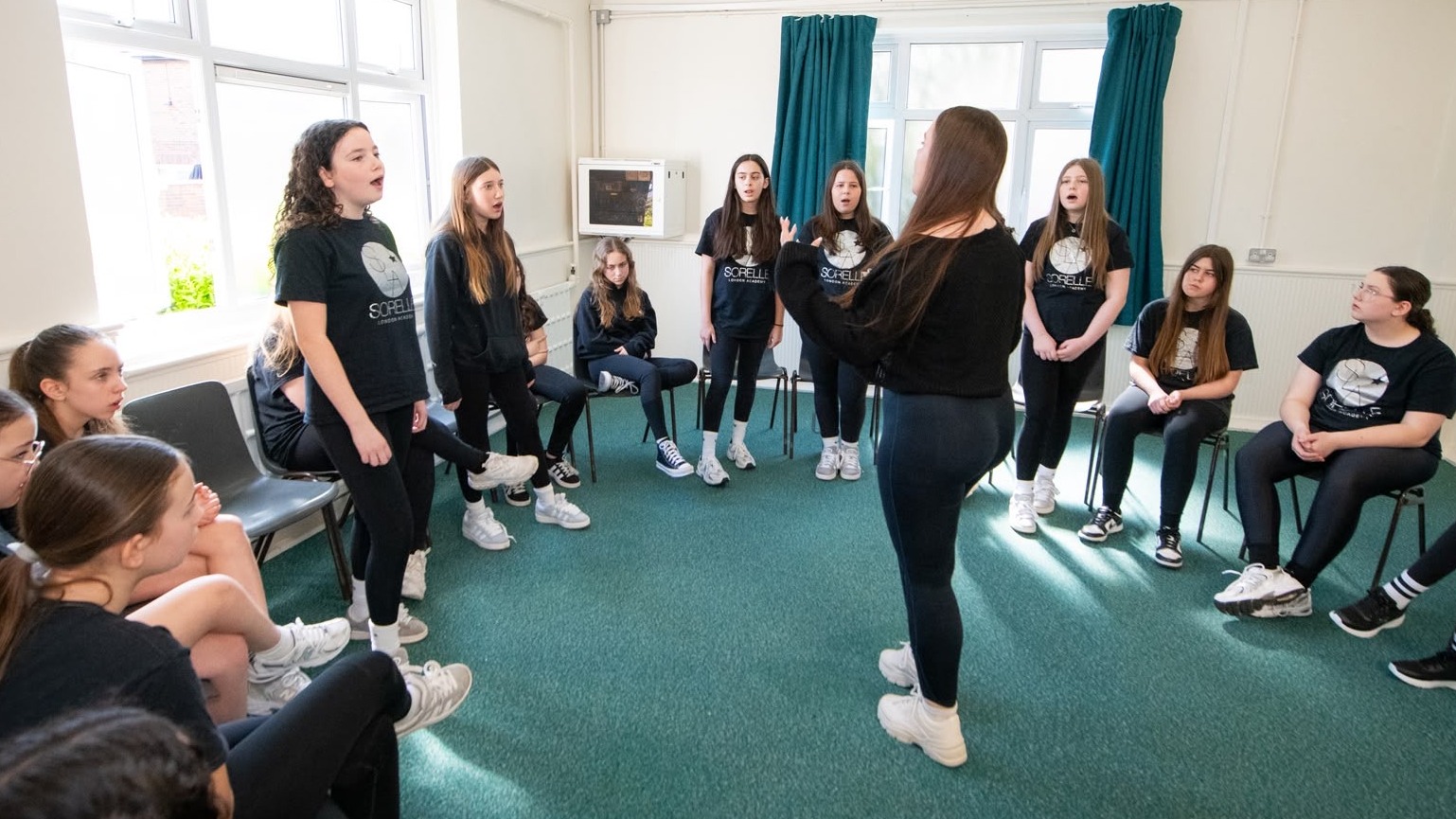 Seniors Performing Arts (11-16 years) — photo 4