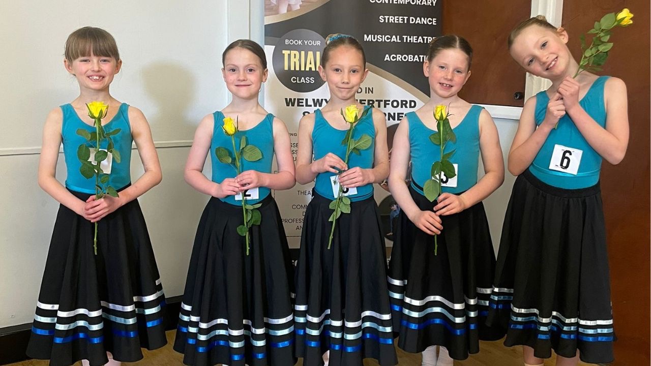 Welwyn | Year 4-5 Ballet (Grade 2 Level) — photo 3