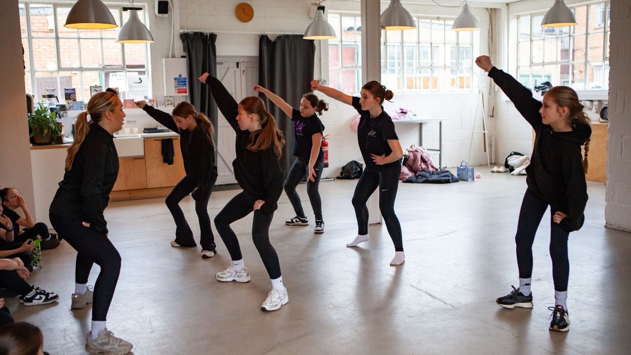 Hertford | Year 8+ Street/Commercial — photo 2