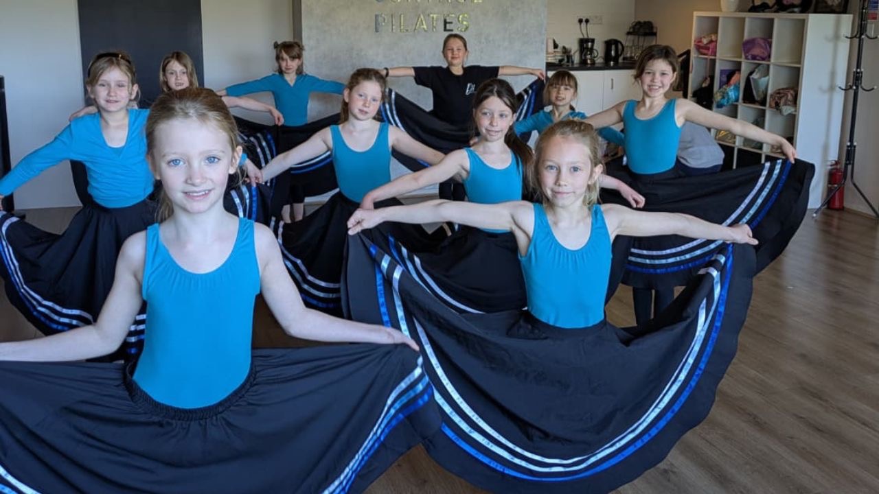 Welwyn | Year 4-5 Ballet (Grade 2 Level) — photo 4