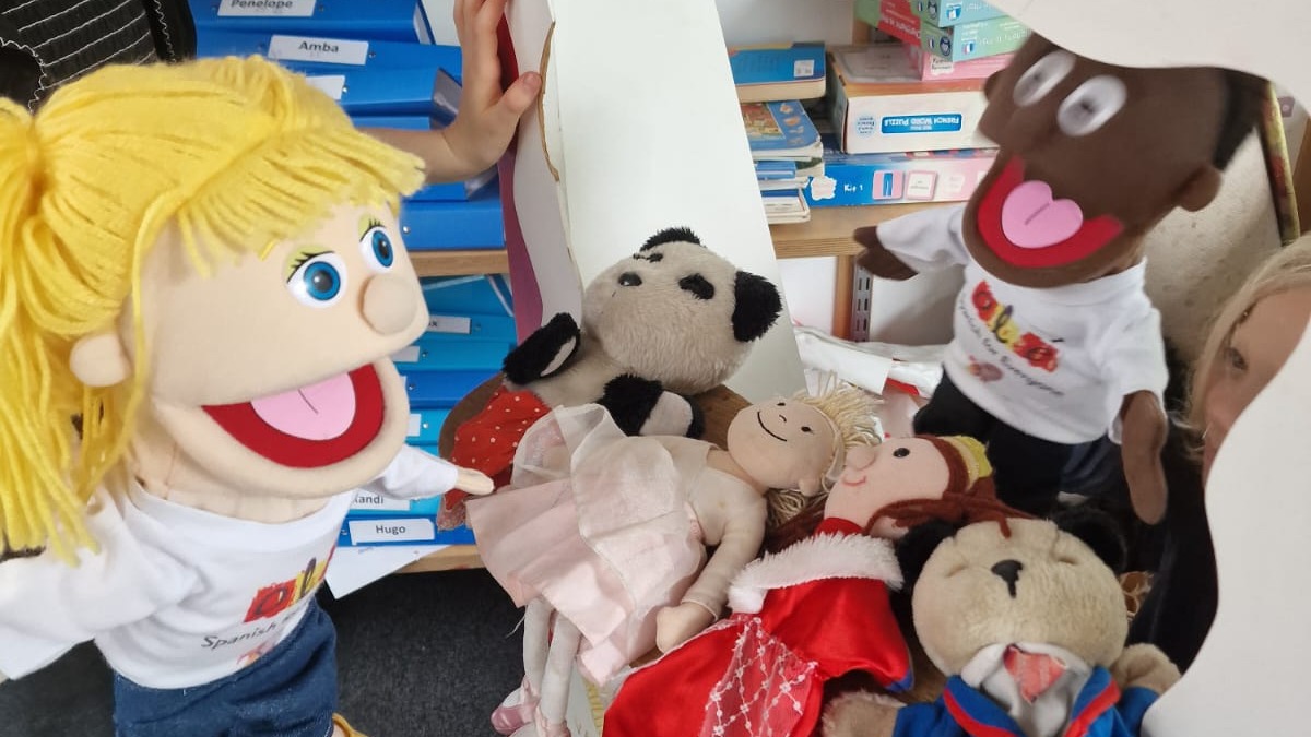 undefined-Ole Spanish - High Barnet & Winchmore Hill-1