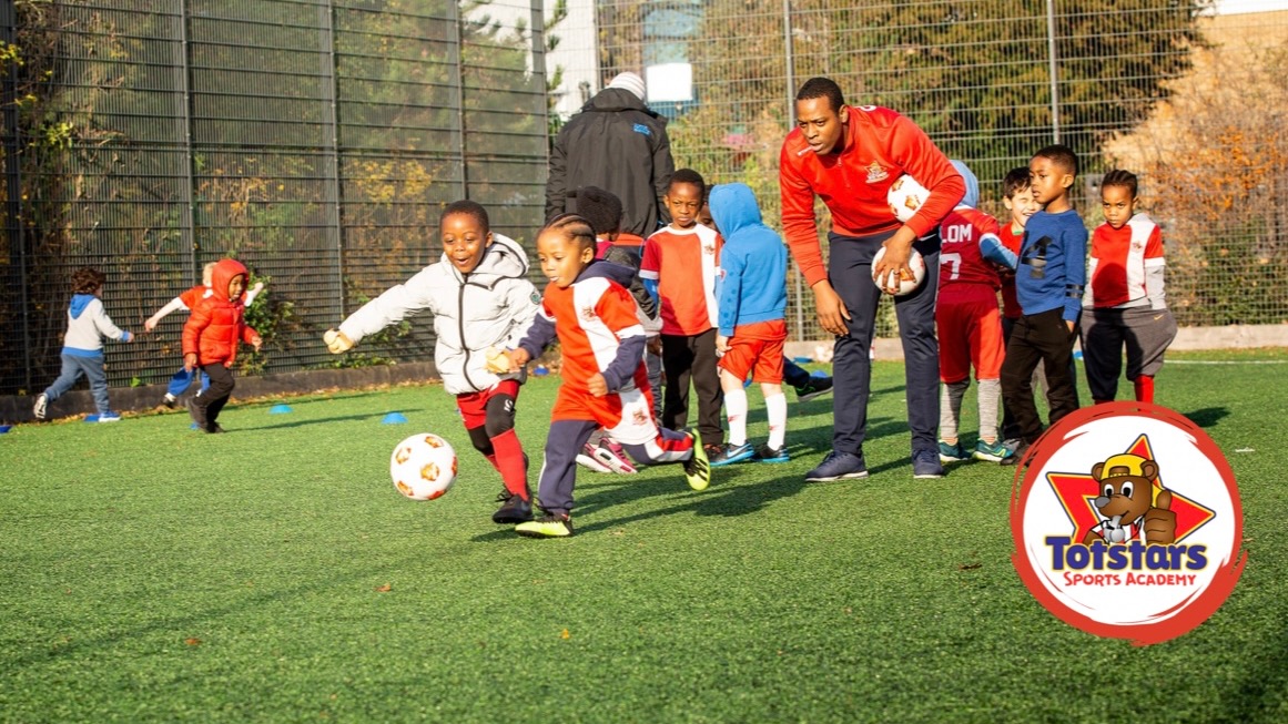 Football - Mega Stars