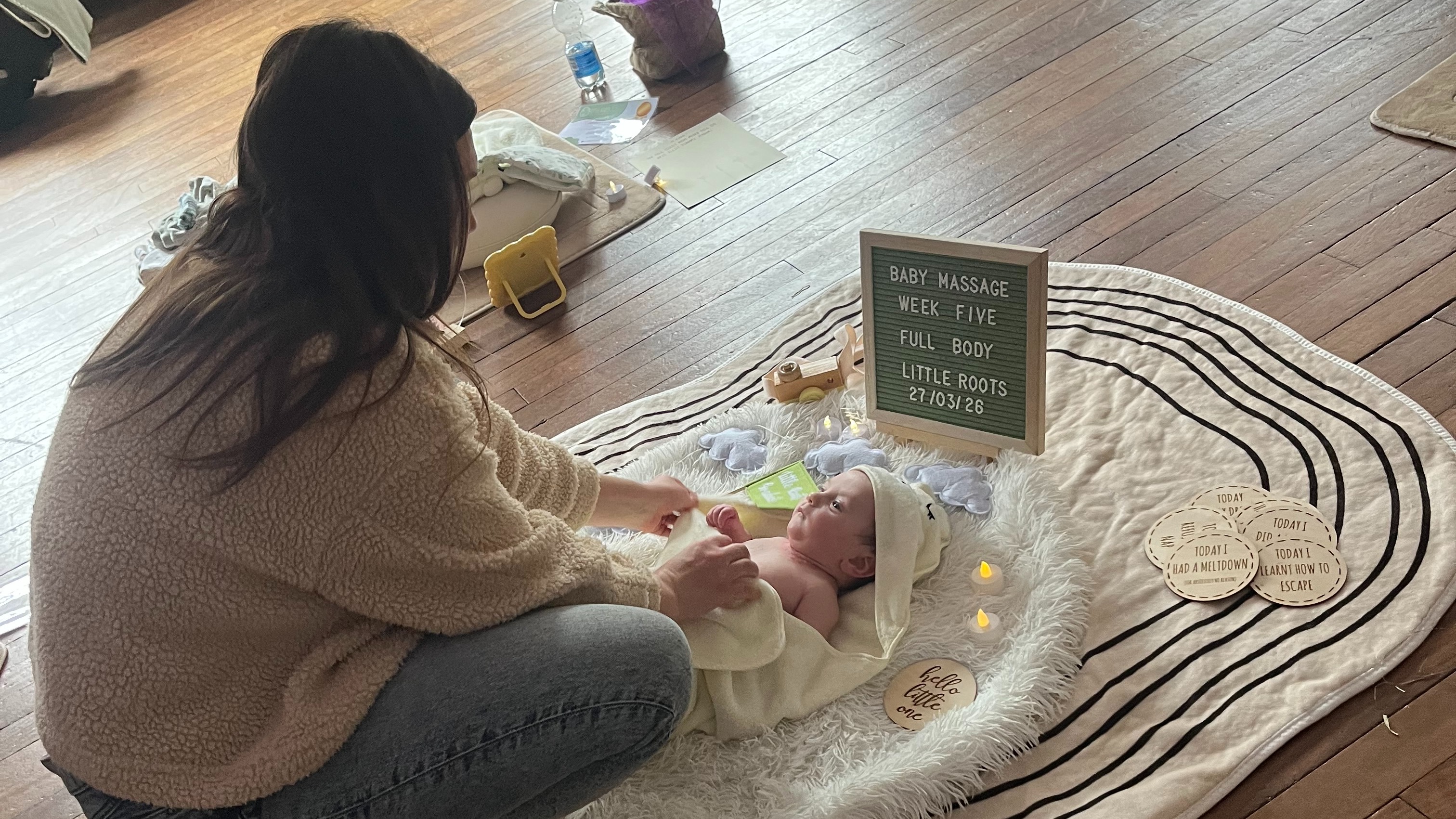 November Baby Massage - 5 Week course đ¸ â photo 2