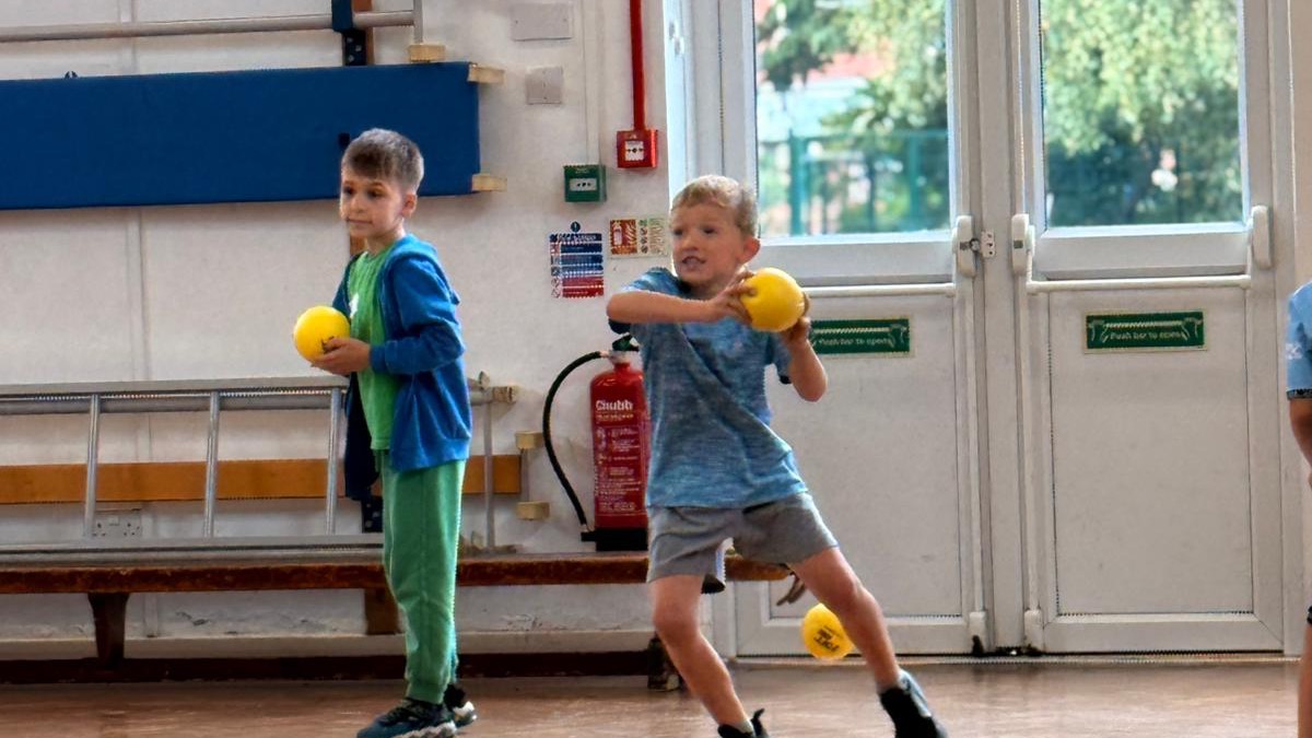 Dodgeball Club: Action-Packed Fun!