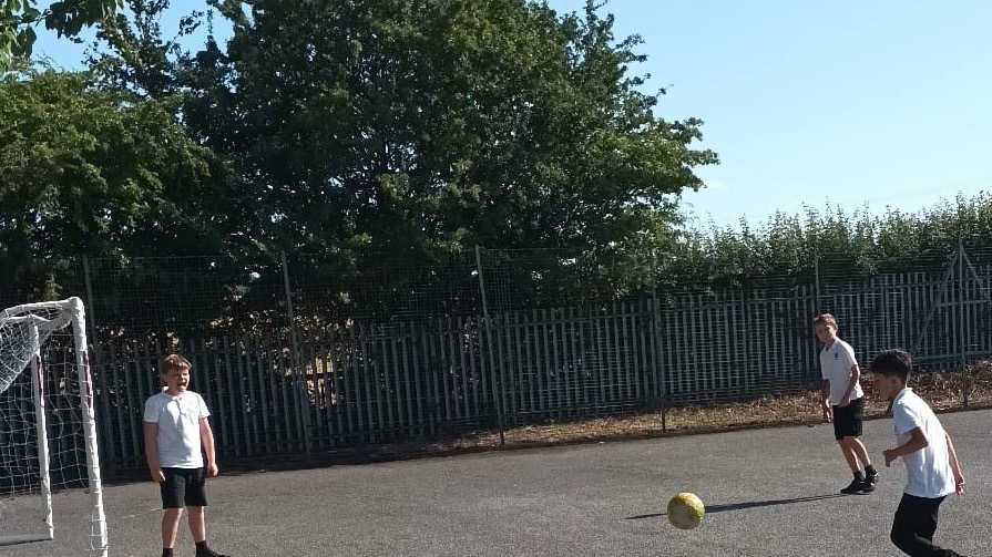 Football Club: Play, Compete, Enjoy! — photo 2