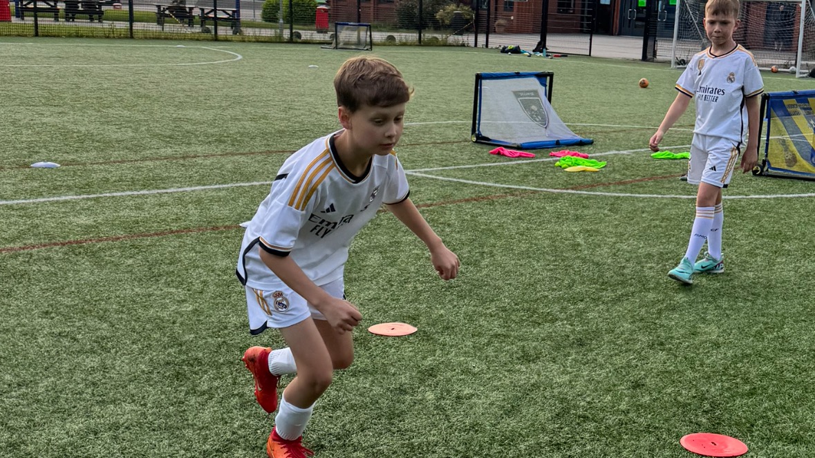 Thursday Deanery Super Stars 8 - 12Year Olds-Skillwise Sports-1