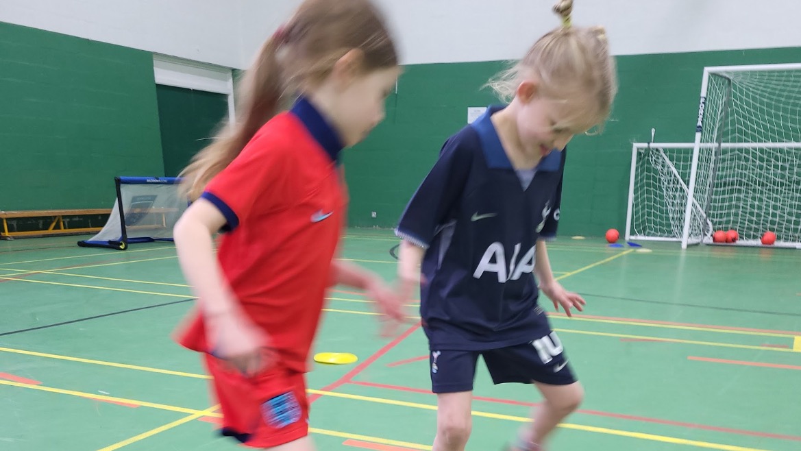 Friday Shevington Girls Bright Stars 5- 8 Year Olds-Skillwise Sports-3