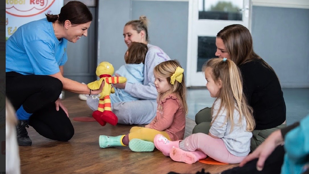 undefined-Phonics with Robot Reg - Chingford and Harlow-1