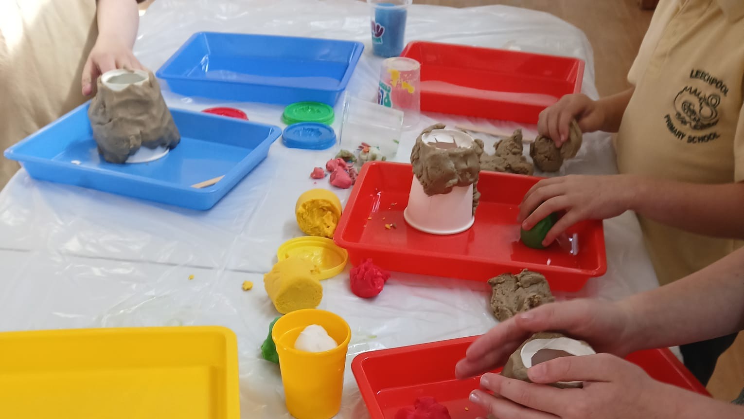 Techy STEAM Explorers at Leechpool Primary School — photo 2