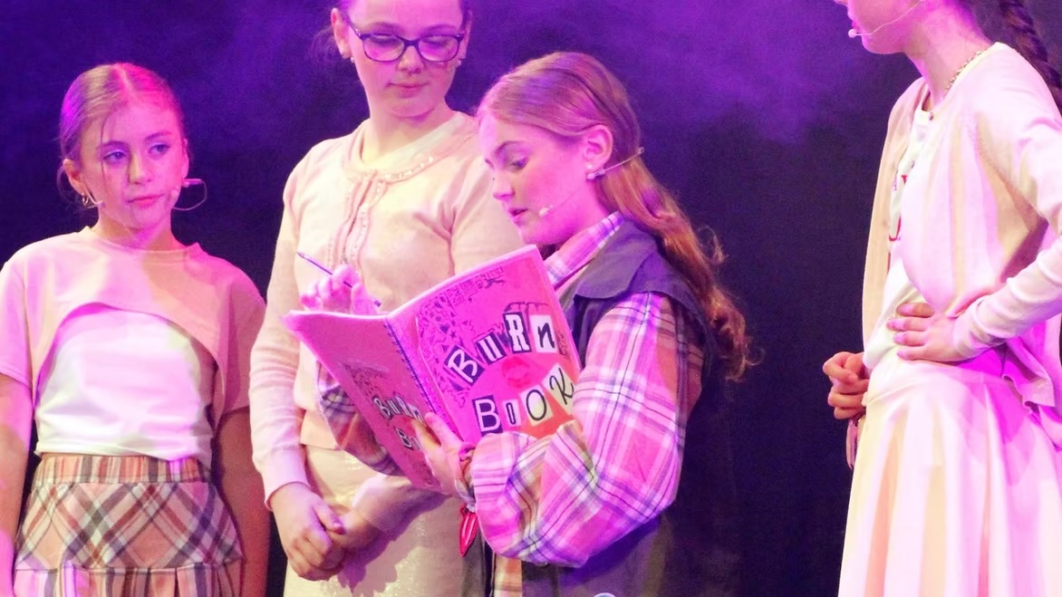 Fever Pitch - Beginners Musical Theatre-Pebble Towers-1