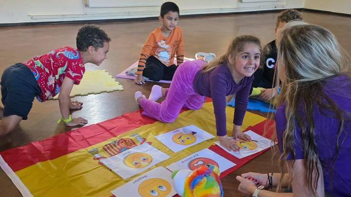 undefined-Kidslingo Bristol-2