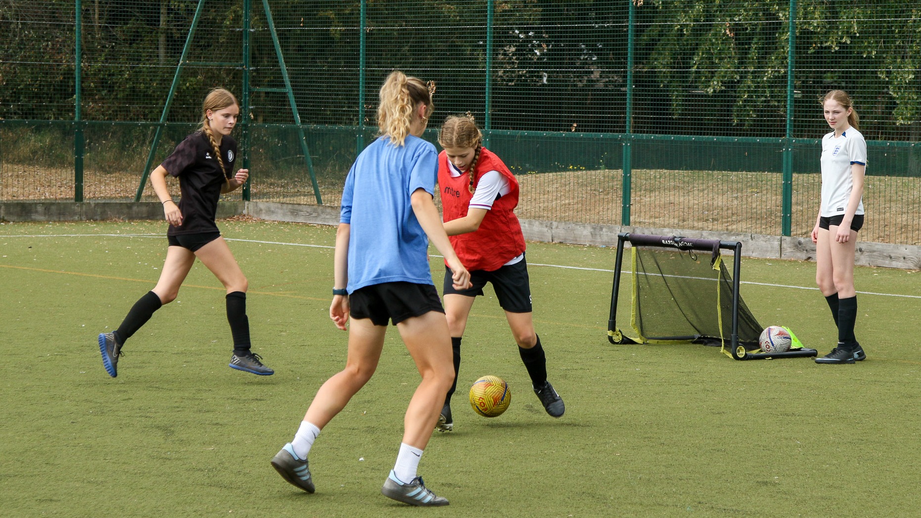 Year 8 Pumas (Girls-only) Football- Nailsea School