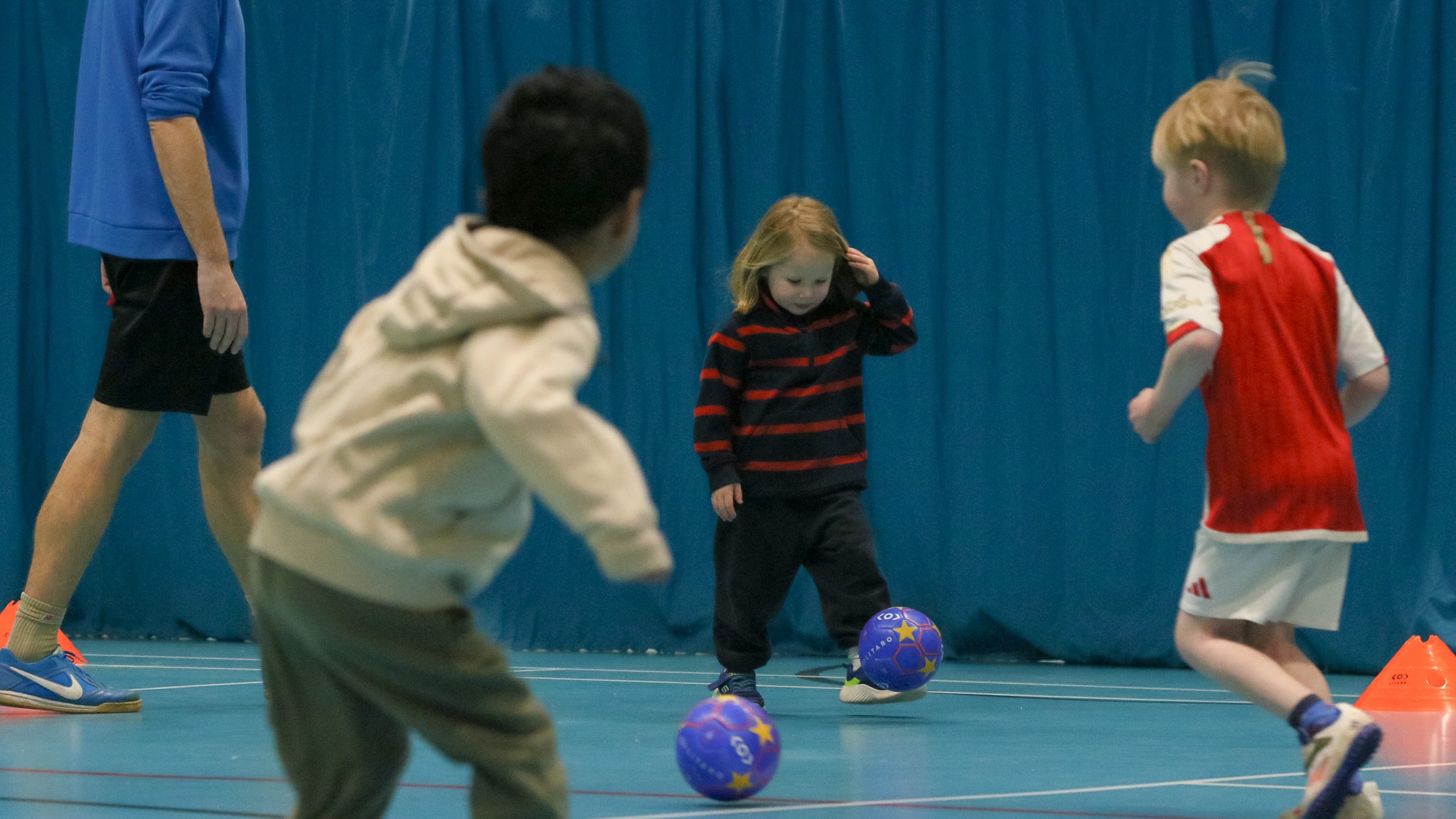 Year 1 & 2 Football - Backwell — photo 3