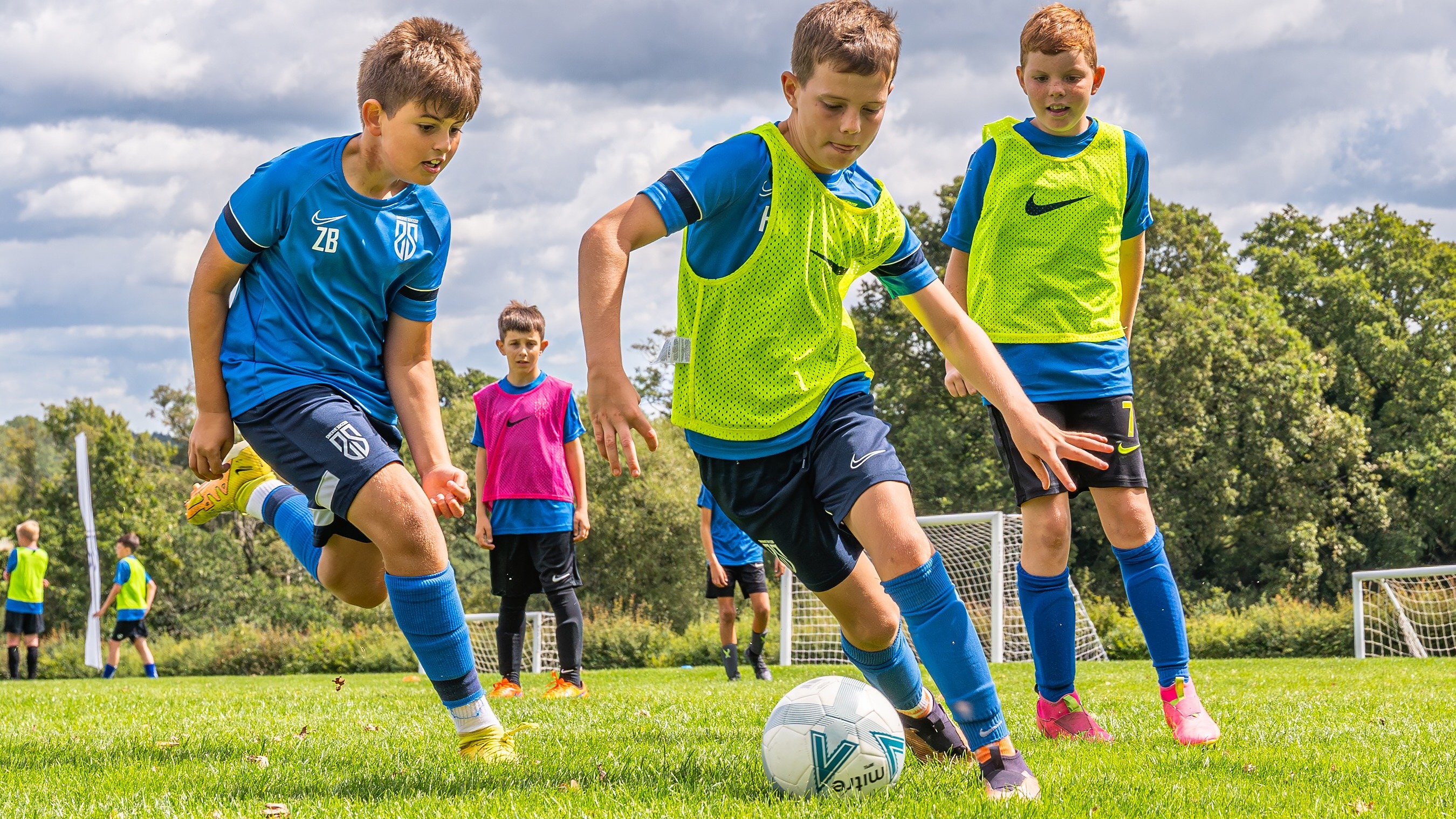 undefined-Swerve Soccer International-7