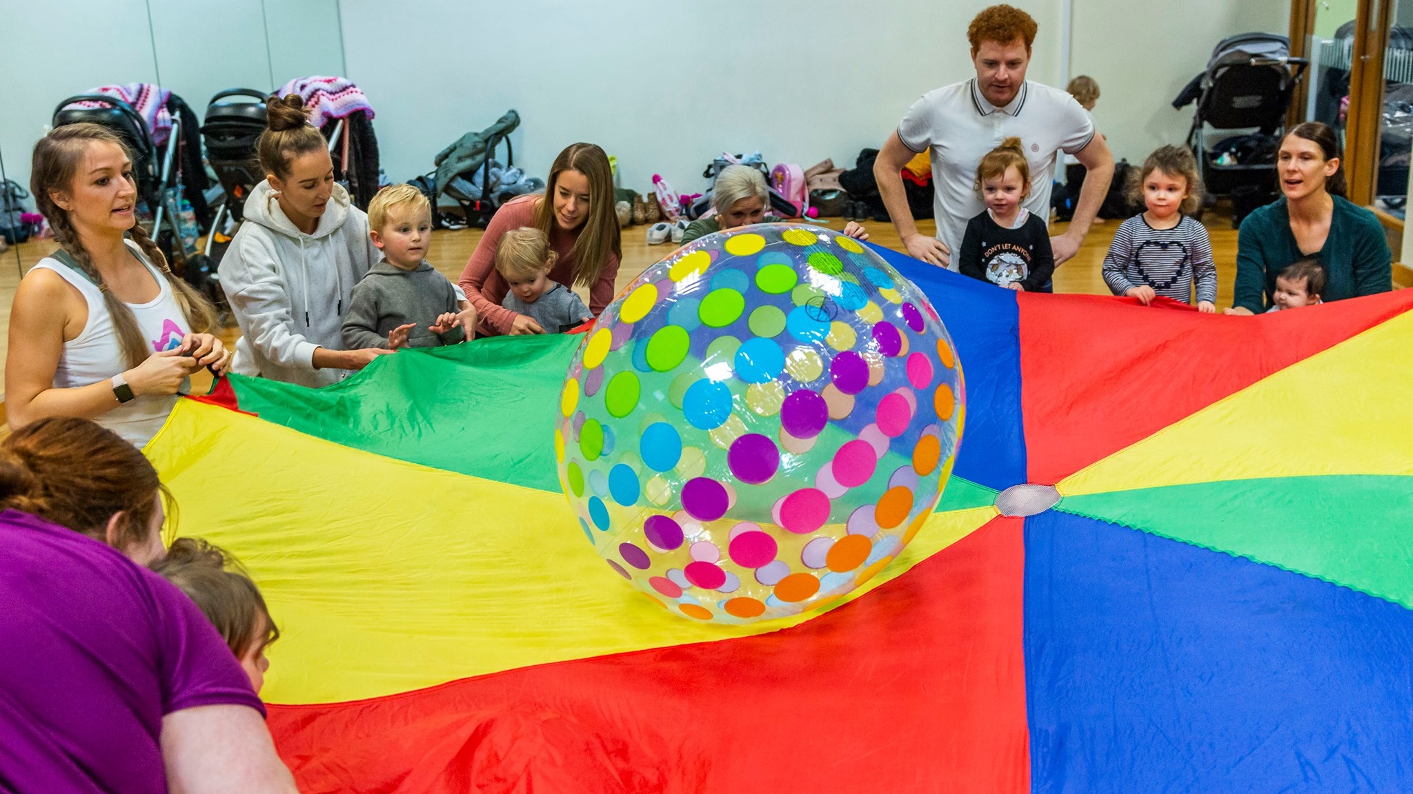 FREE Multigenerational Mindful Movers Fun!