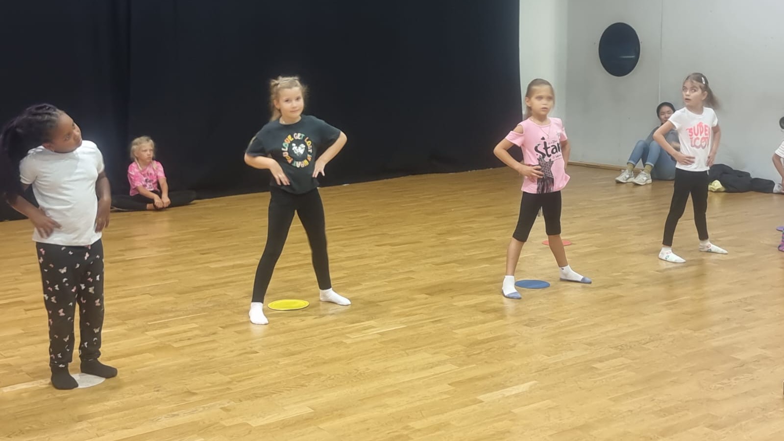 Kids Jazz Dance Classes — Ages 5–8