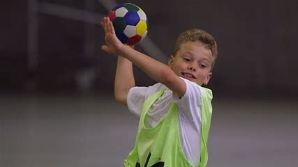Autumn 1 - Handball Before School Club - Years 3, 4, 5 and 6 — photo 2