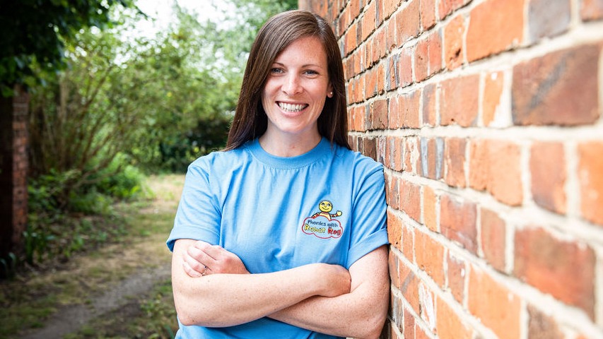 undefined-Phonics with Robot Reg Thurrock-0