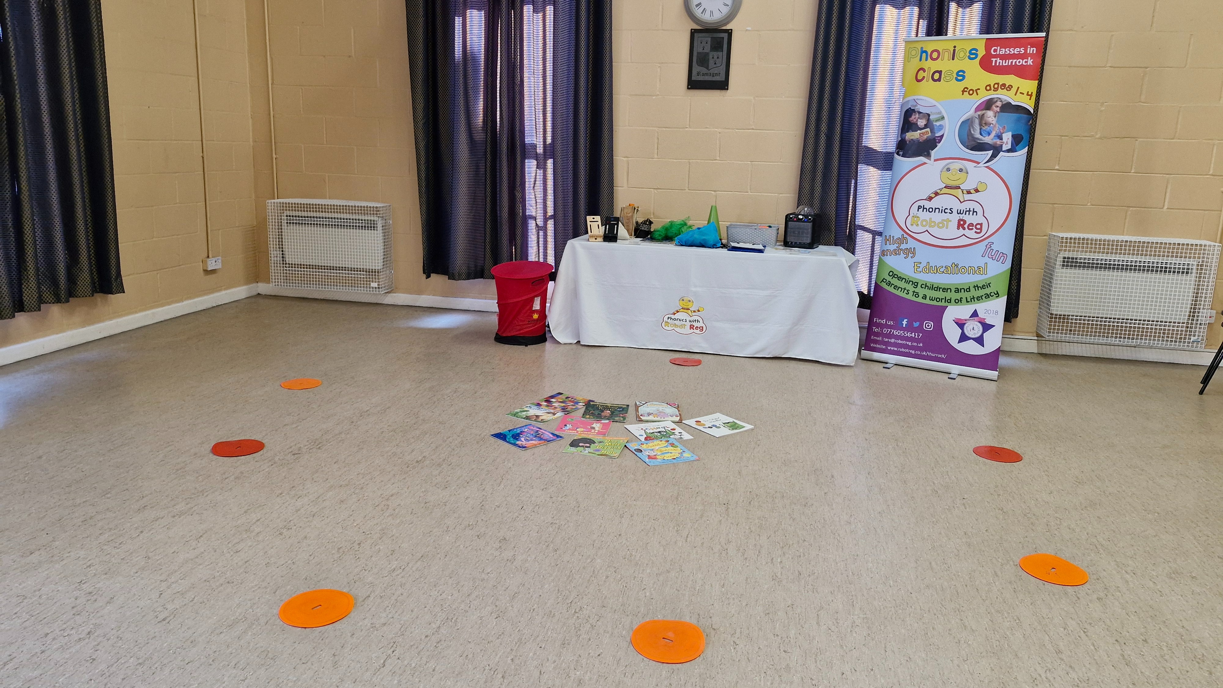 undefined-Phonics with Robot Reg Thurrock-1