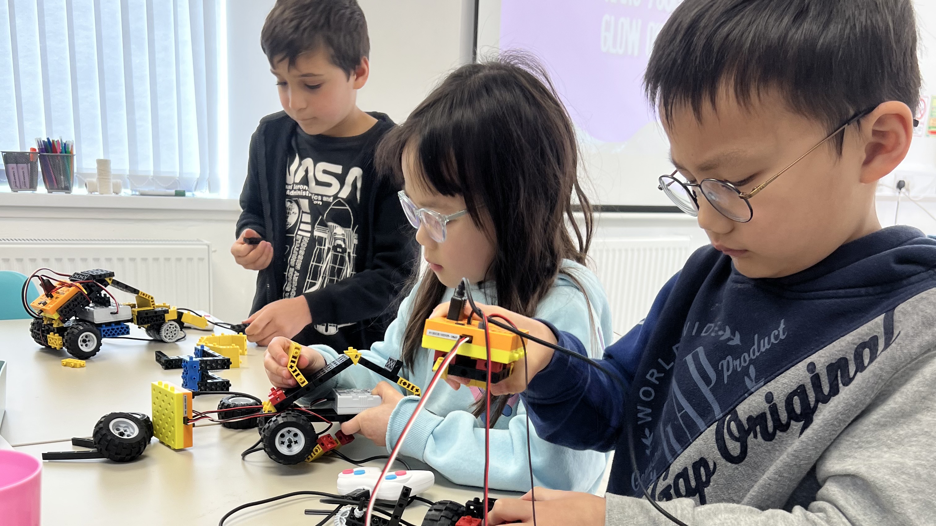 undefined-RoboThink Manchester-Altrincham-2