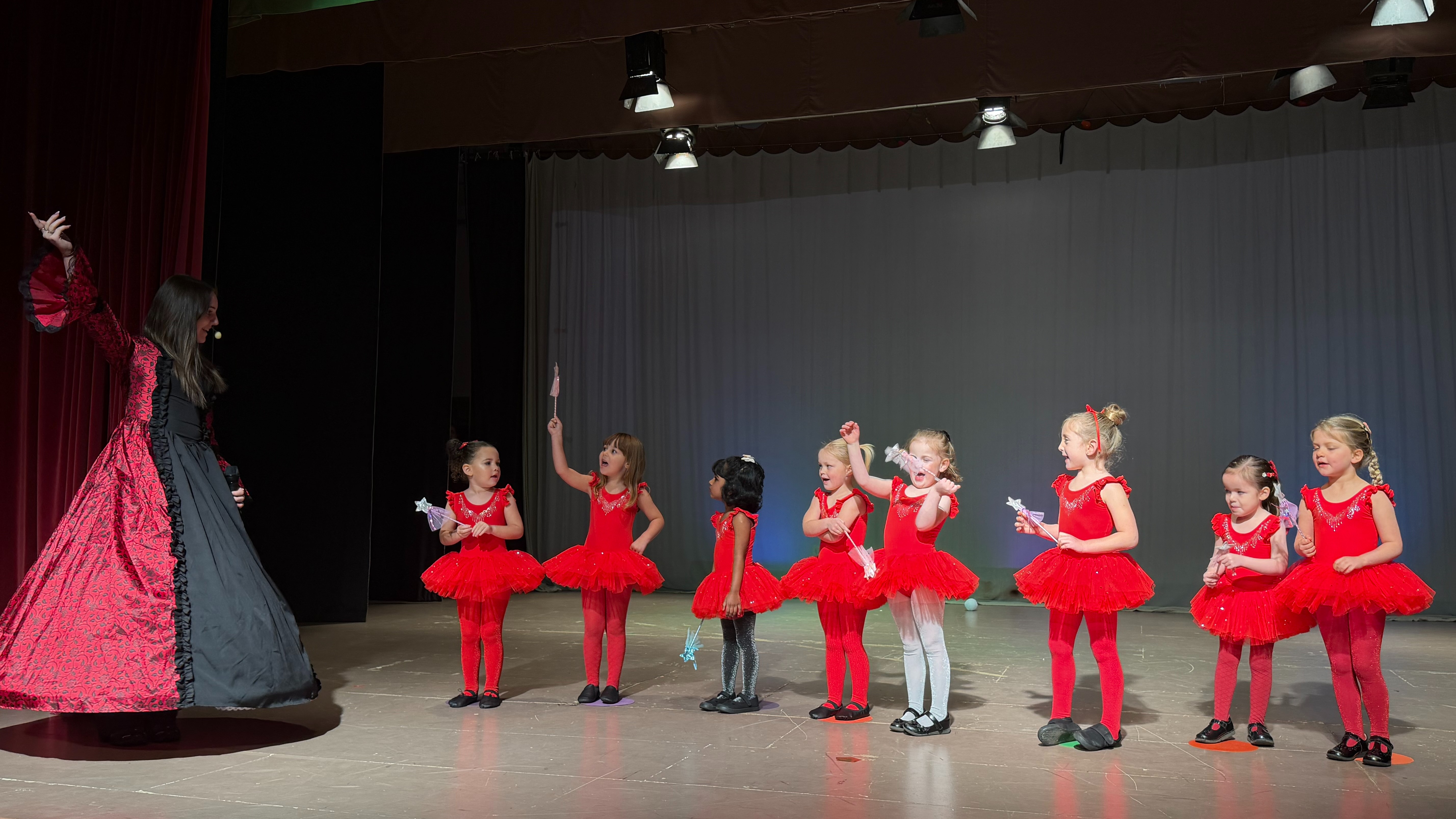 Performing Arts Mini Class — photo 2