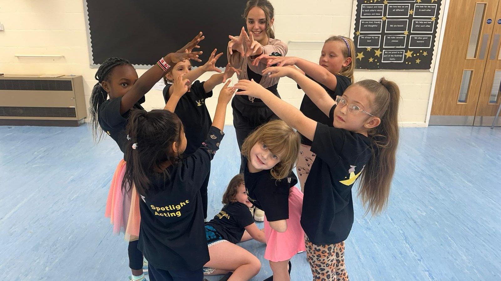 GODINTON AFTER SCHOOL JUNIOR DRAMA CLUB — photo 2