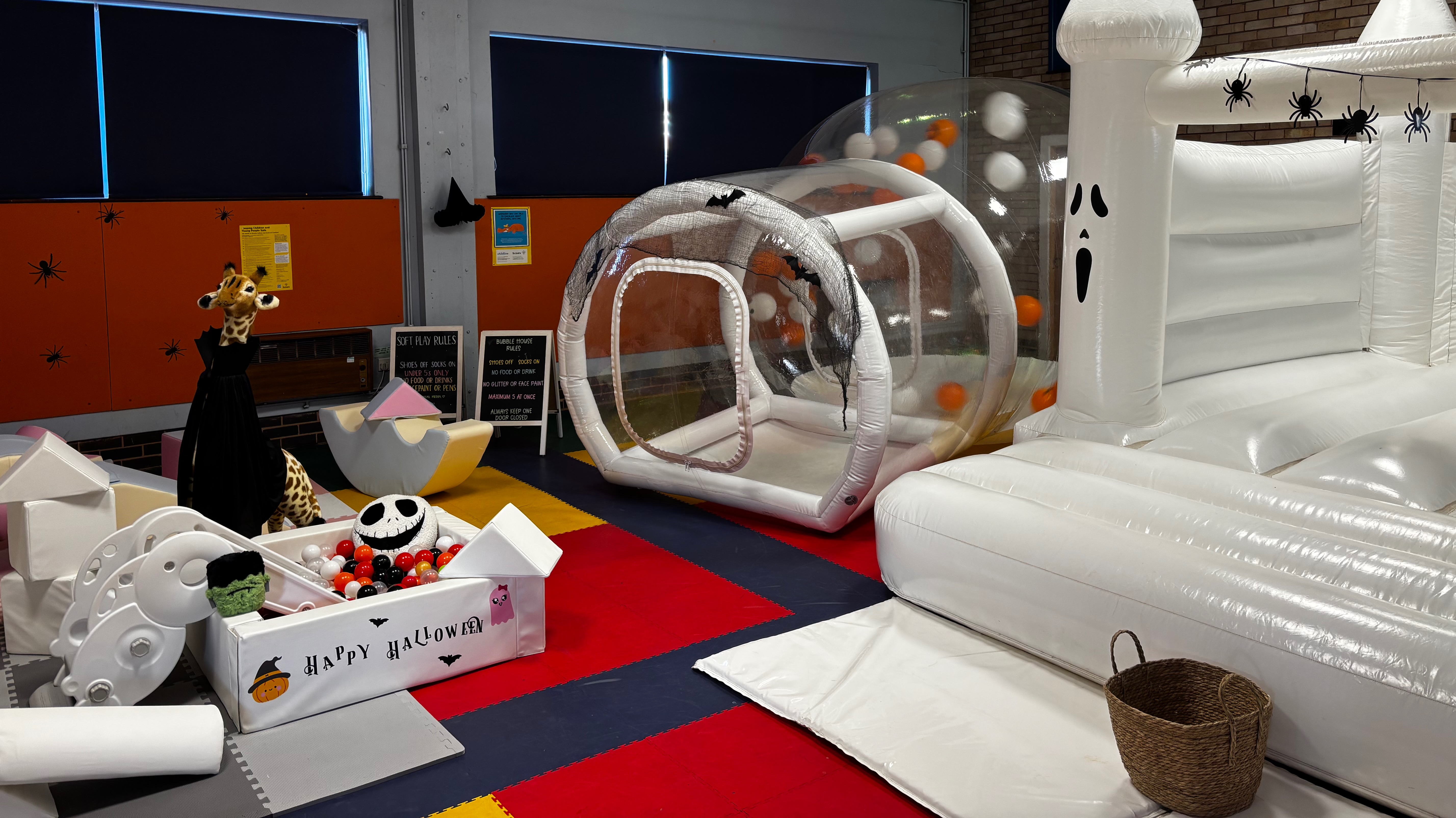 Safe Space Christmas Stay and Play🎄 - Sunflowers Holiday Club Droitwich