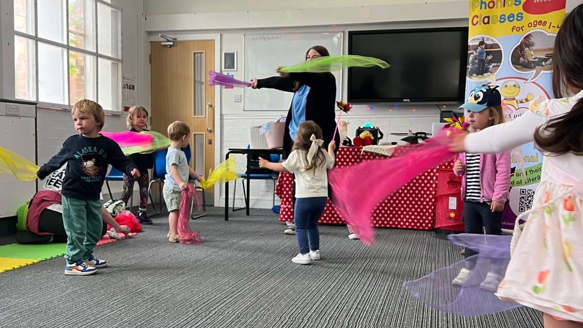 undefined-Phonics with Robot Reg Wirral-4