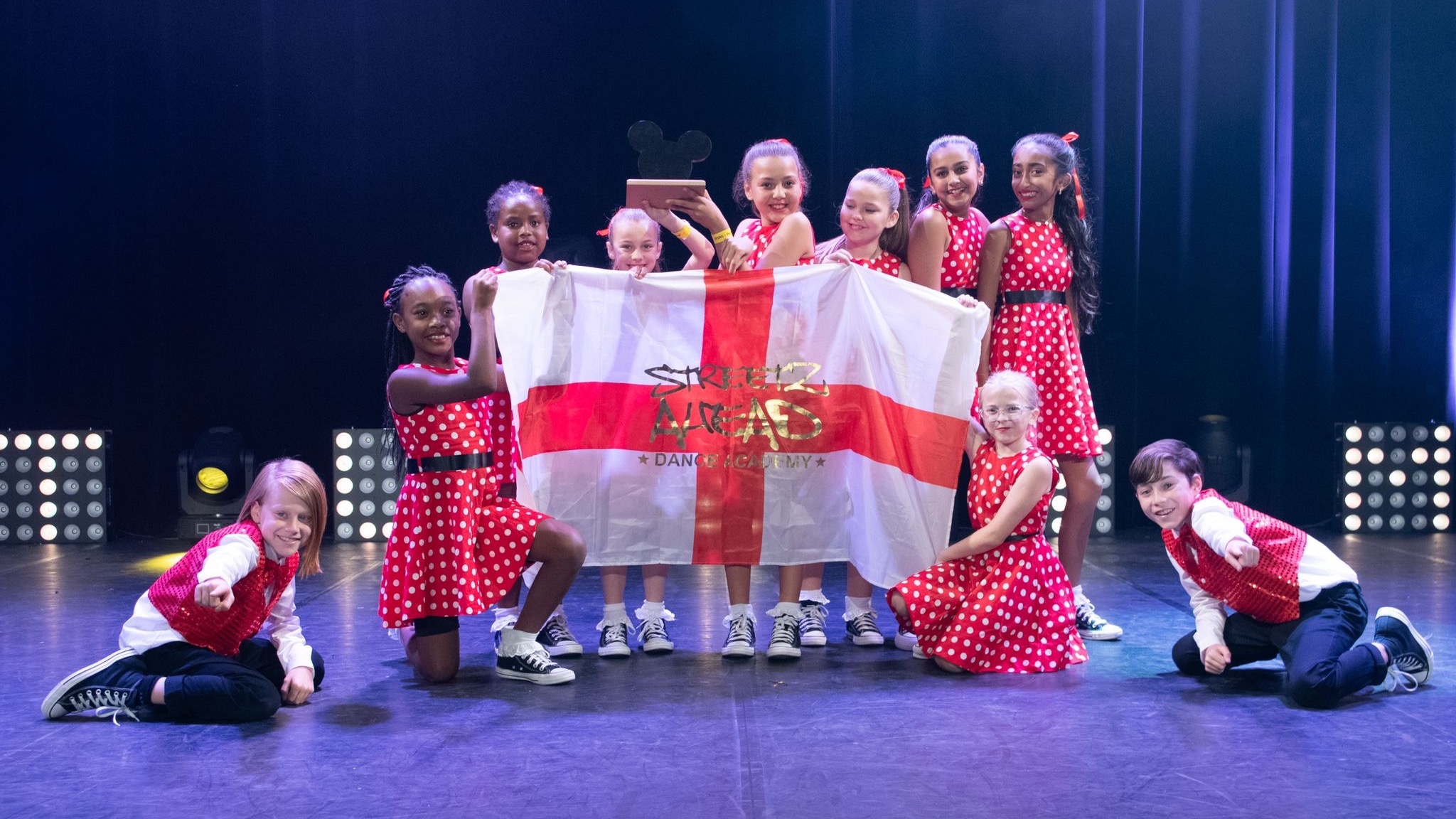 MINI COMP TEAM — photo 3