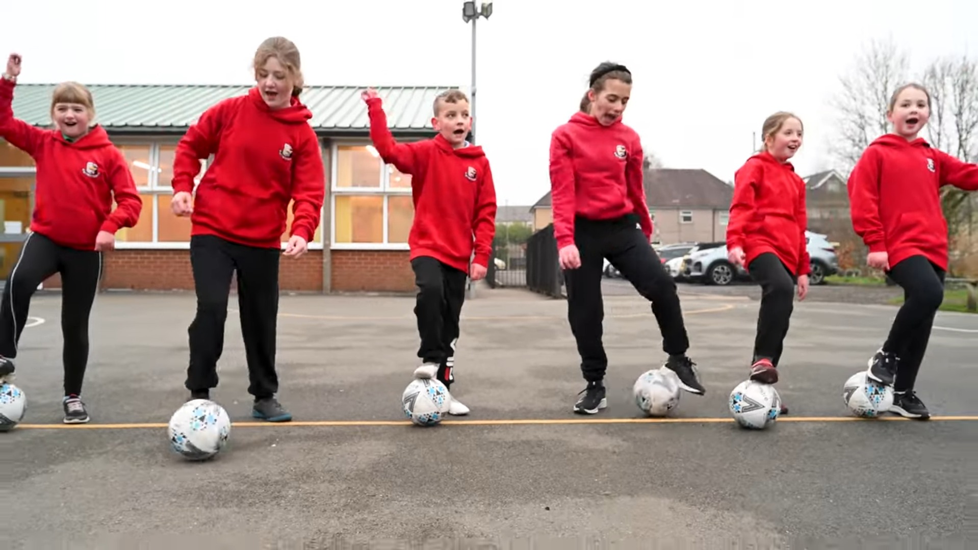 Gray's Farm Primary KS1 Football Club