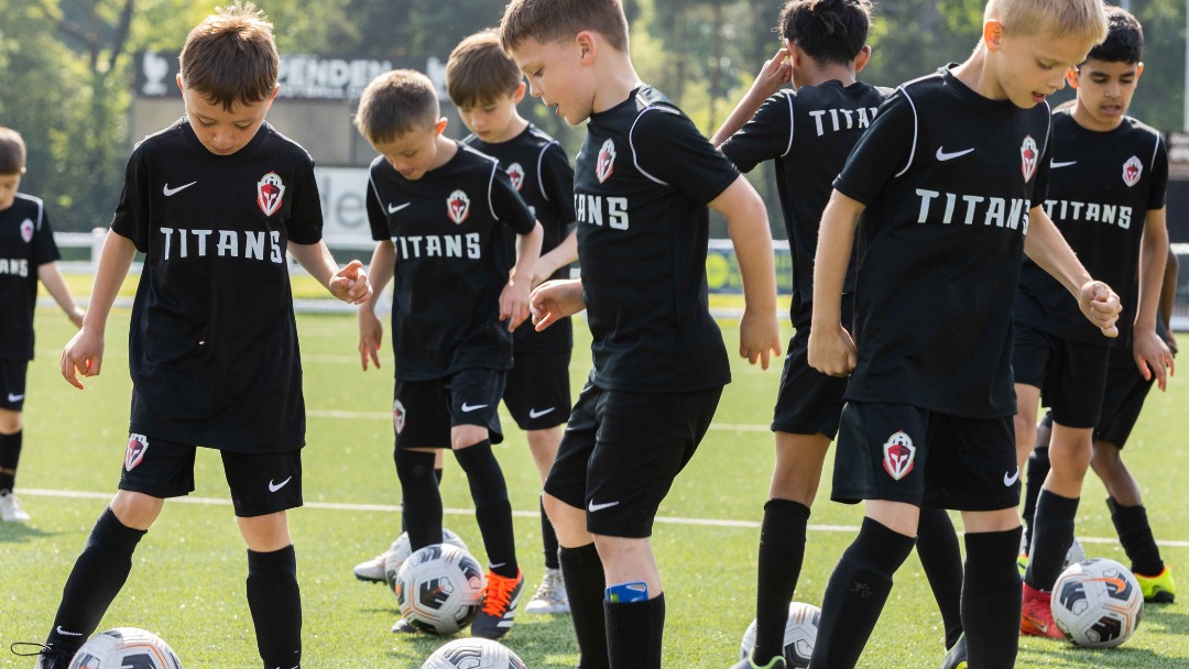 undefined-The Titans FA-2