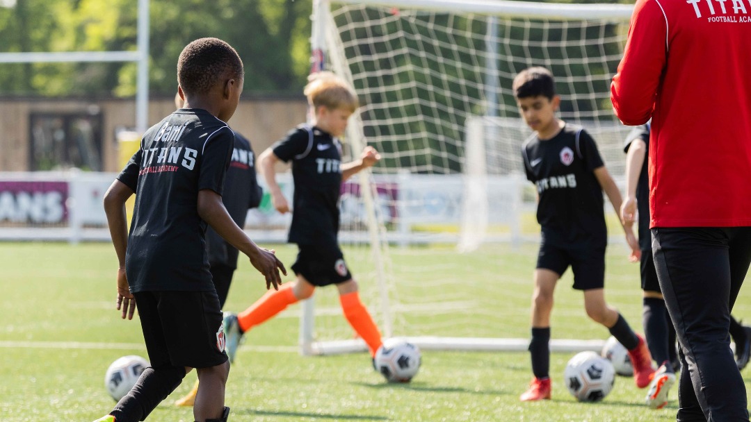 undefined-The Titans FA-1