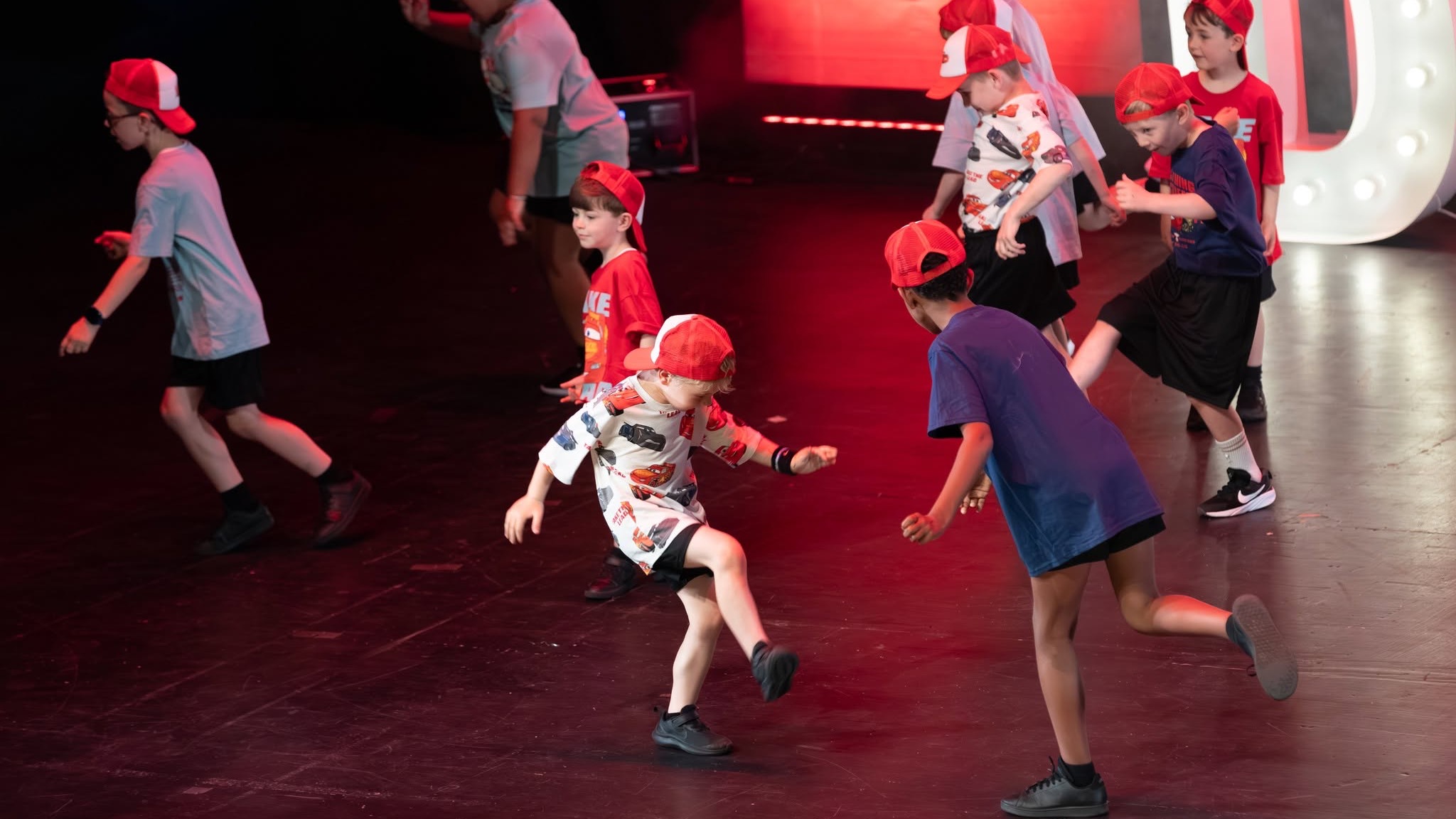 Dance Inc. Studio BUSBY - P1-4 BOYS HipHop