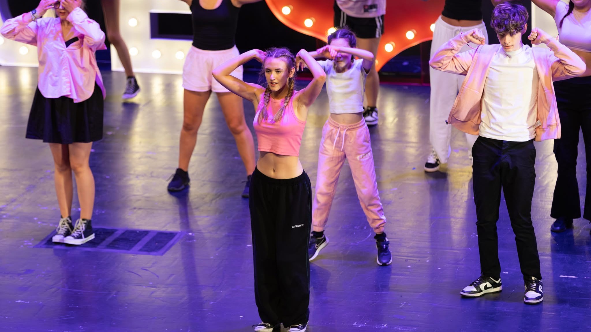 Dance Inc. Studio BUSBY - S2+ Commercial