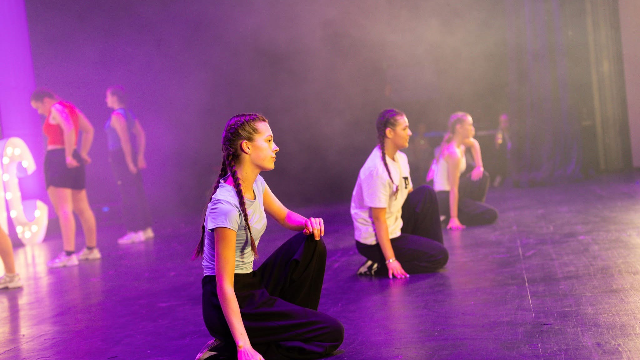Dance Inc. Studio BOTHWELL - S1+ Commercial