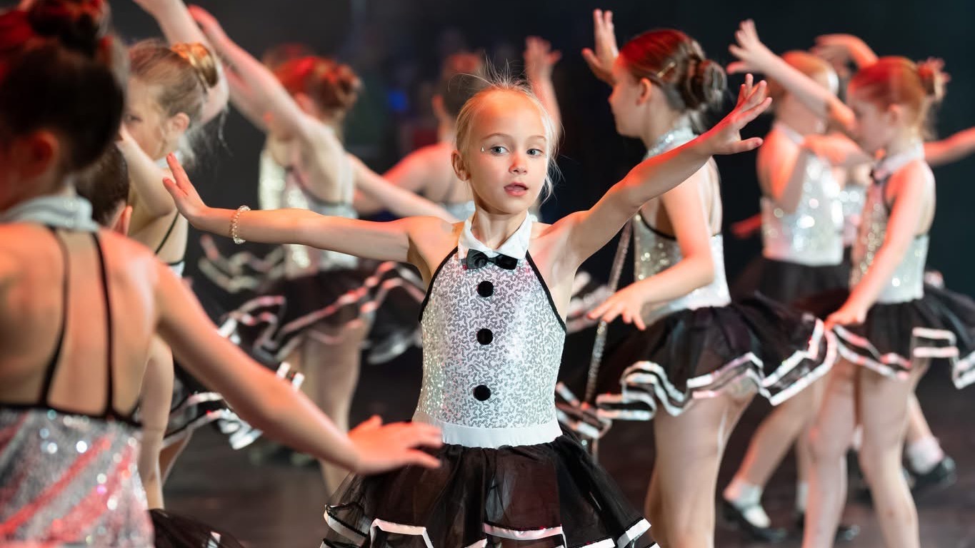 Dance Inc. Studio BUSBY - P3-4 Tap and Jazz