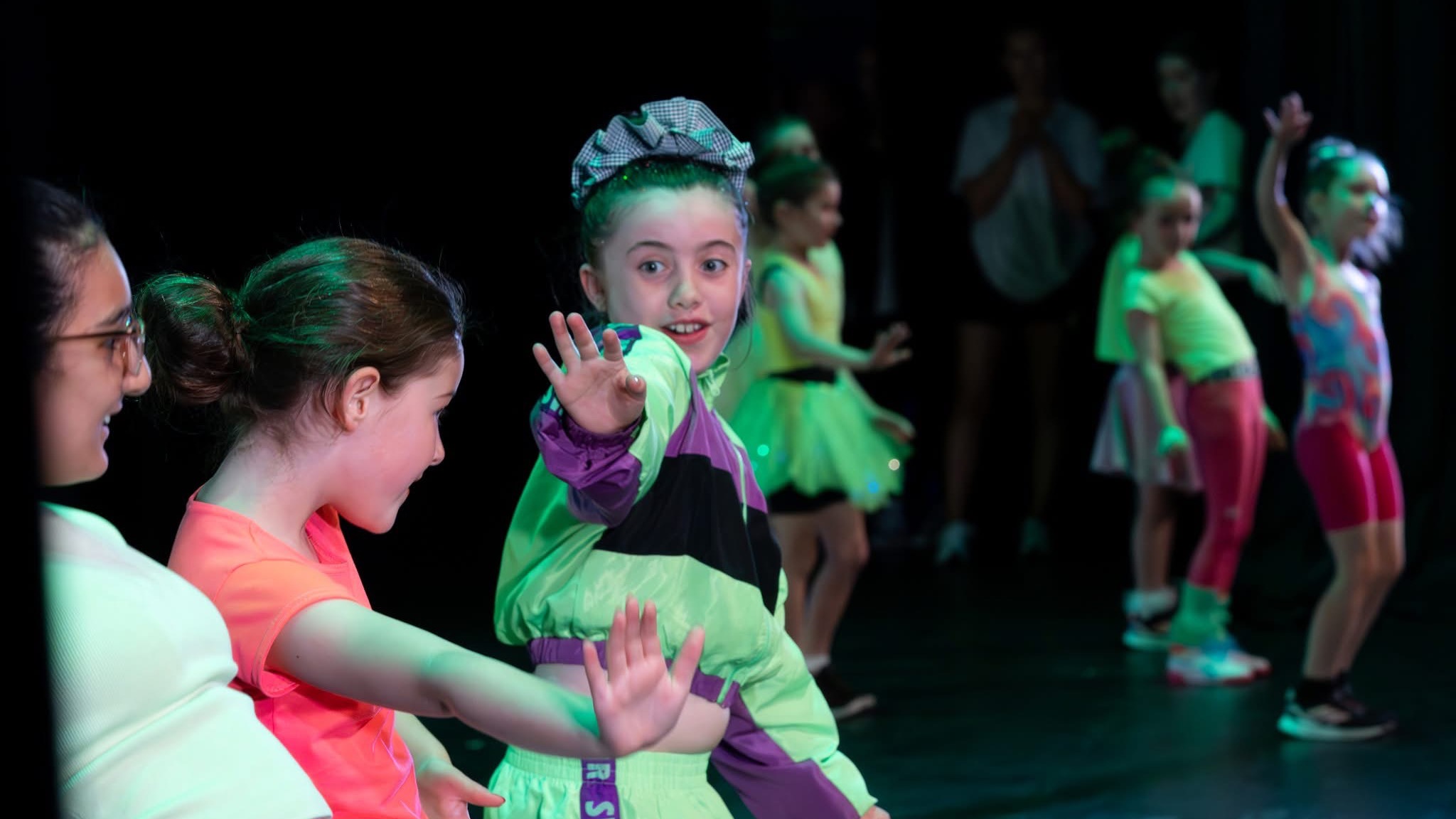 Dance Inc. Studio BOTHWELL - P3-4 Commercial — photo 3