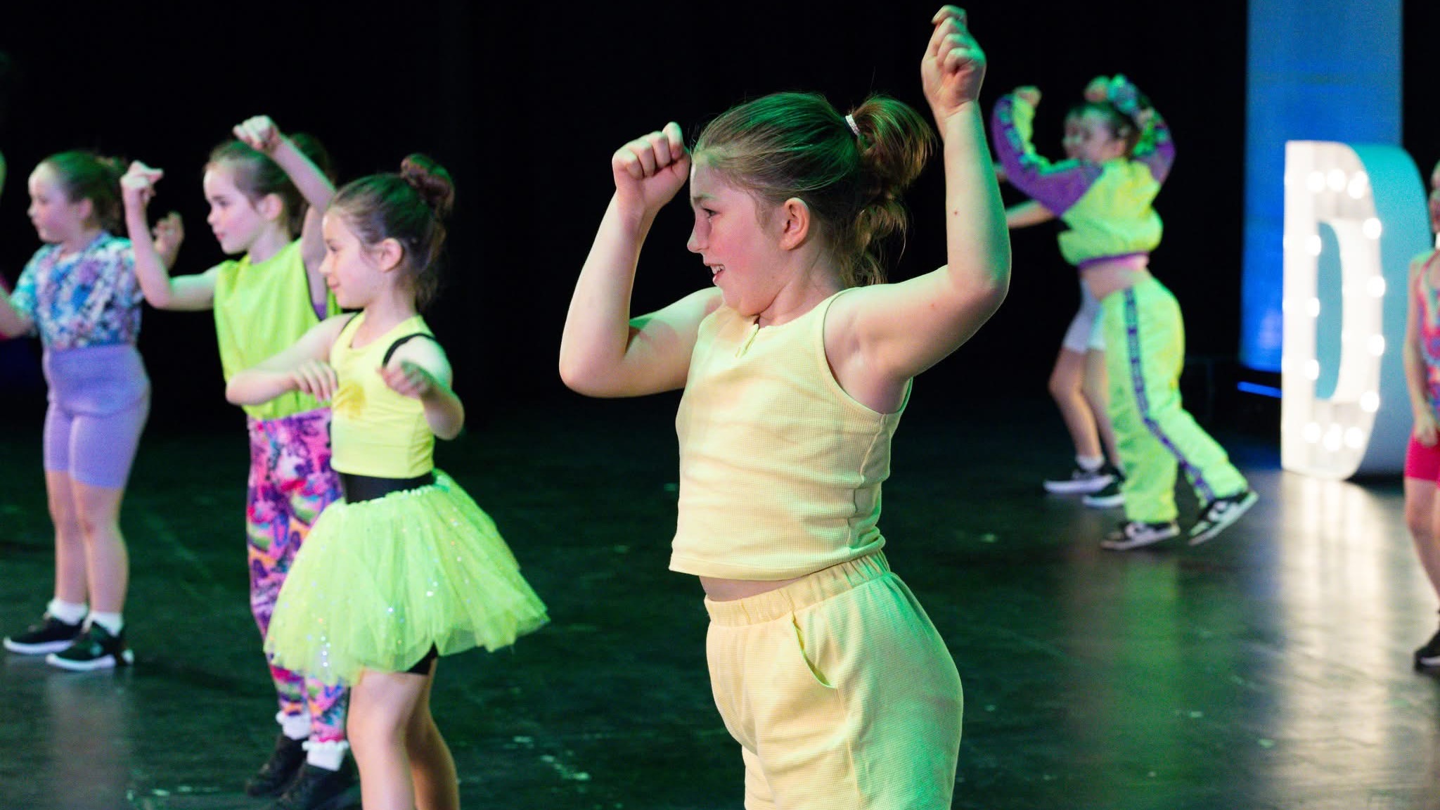 Dance Inc. Studio BOTHWELL - P3-4 Commercial — photo 4