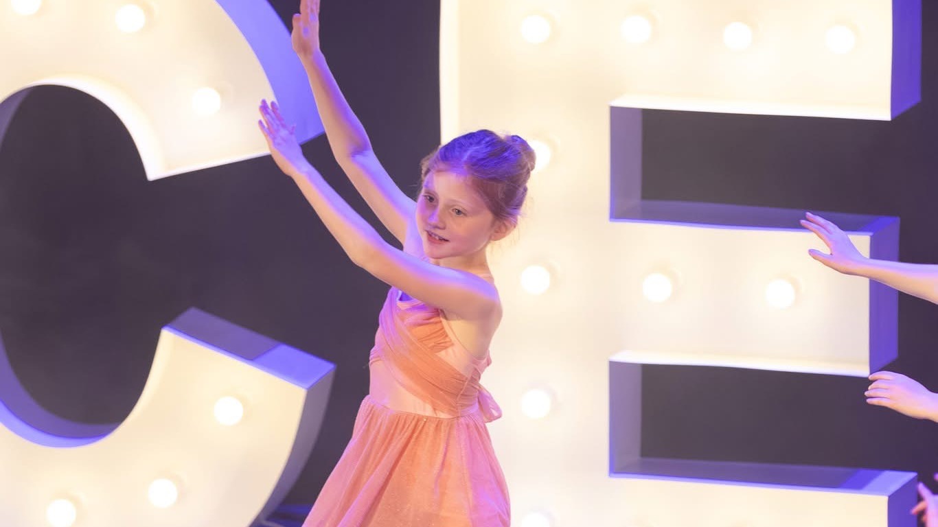 Dance Inc. Studio BEARSDEN - P5+ Contemporary — photo 3