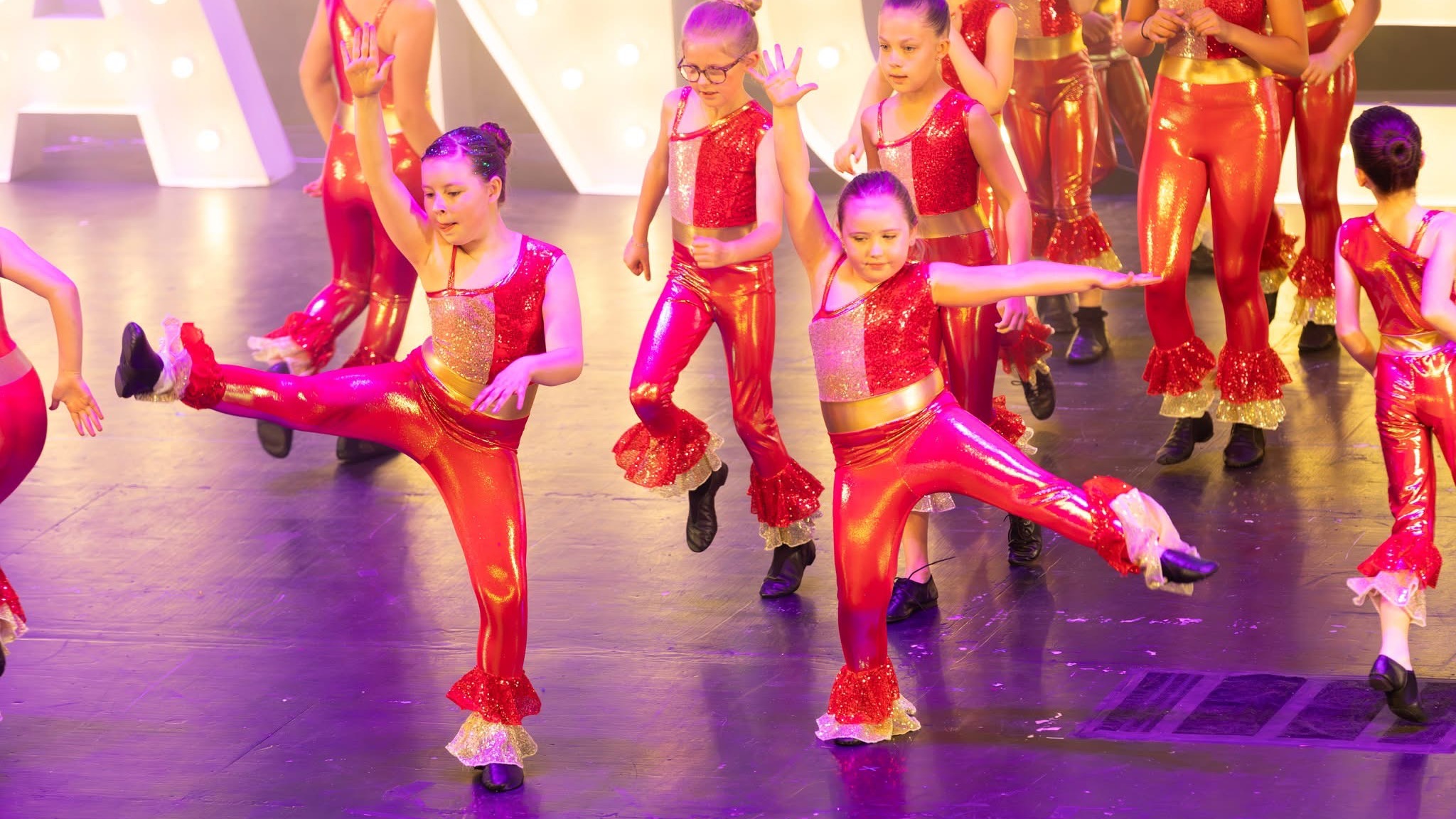 Dance Inc. Studio BOTHWELL - P3-4 Tap and Jazz