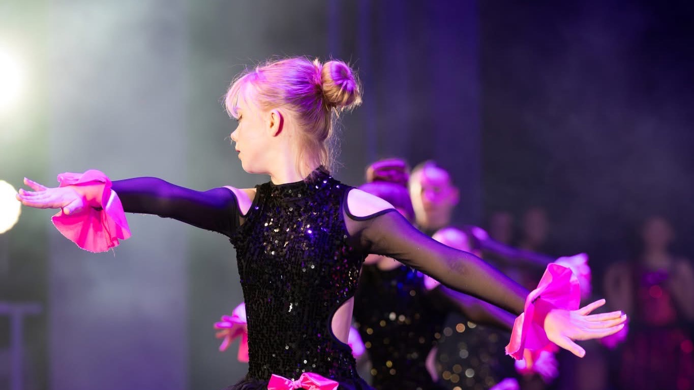 Dance Inc. Studio BUSBY - P5-6 Tap and Jazz — photo 4