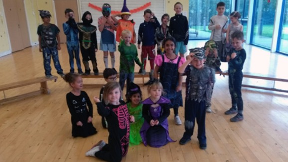 undefined-Holloway Coaching-0