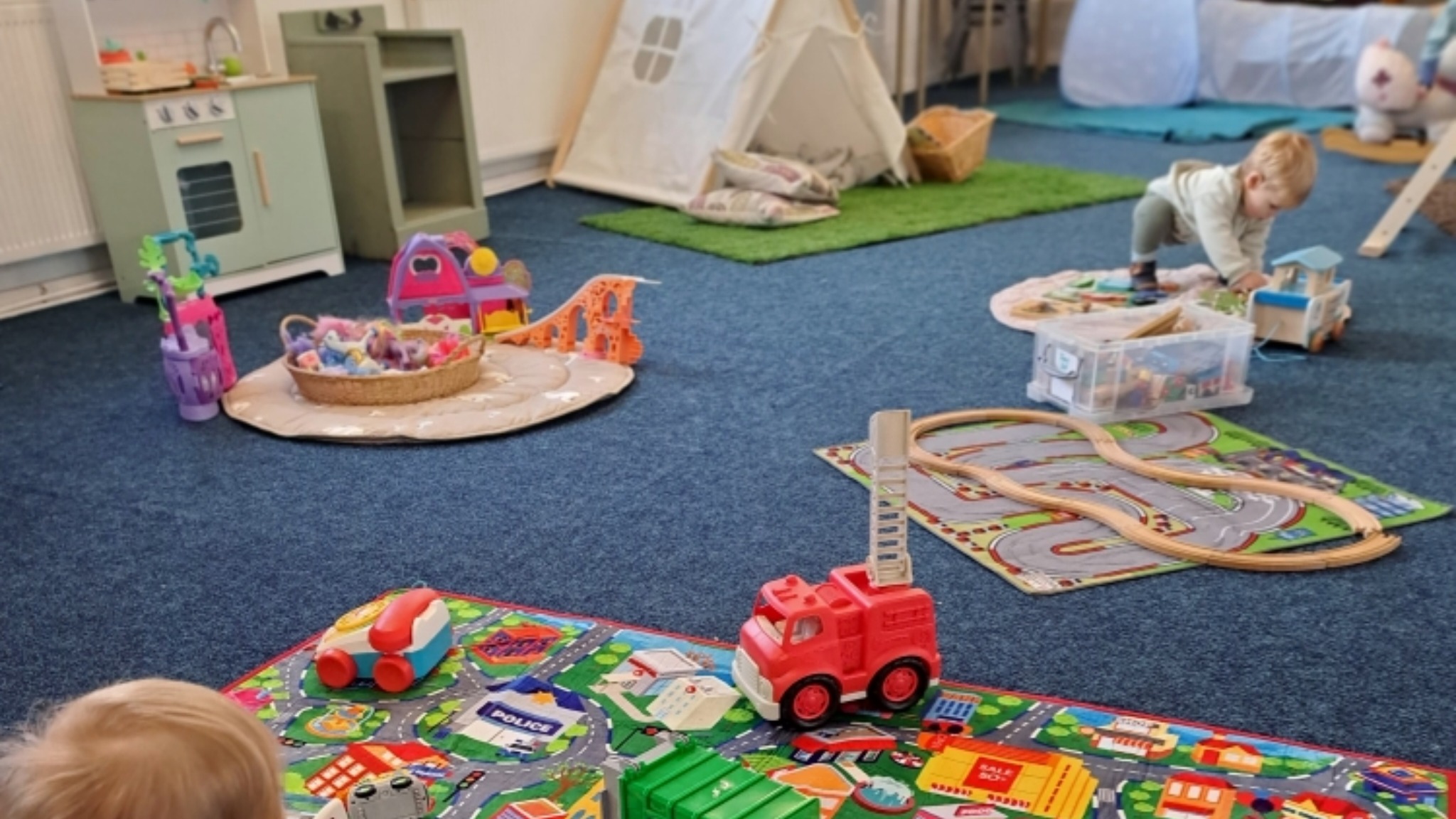 Wednesday PEEP Autumn Term 1 -Toddlers (10 months-2.5 years)