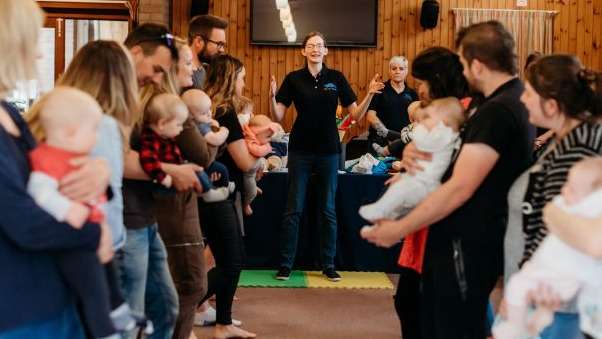 Singing with BABIES from birth to walking — photo 4
