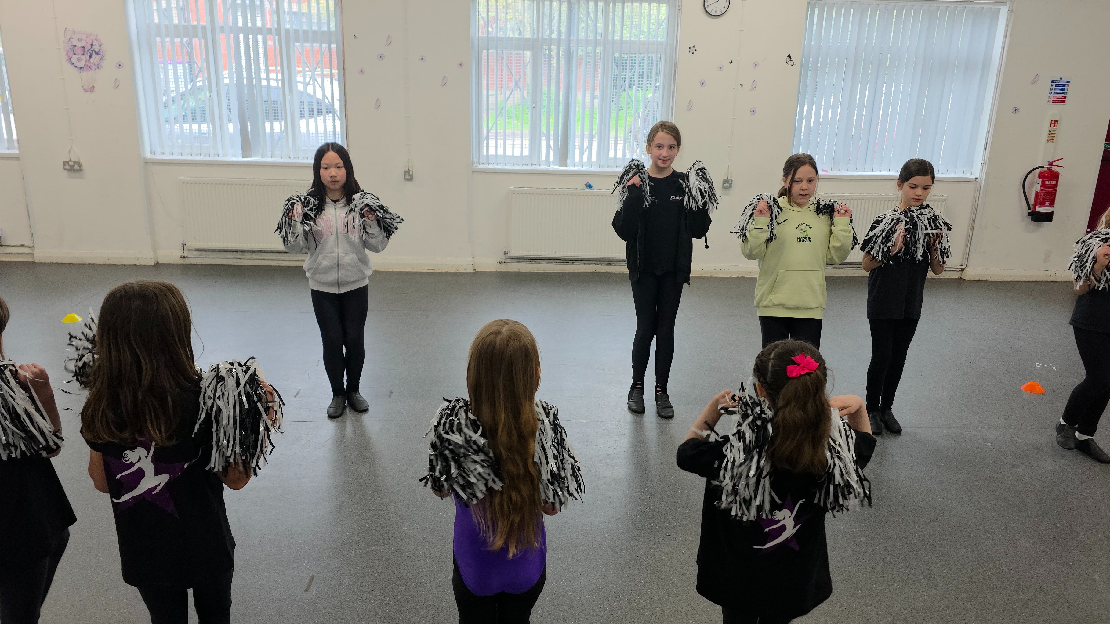 Dazzling Stars Dance Classes ` — photo 3