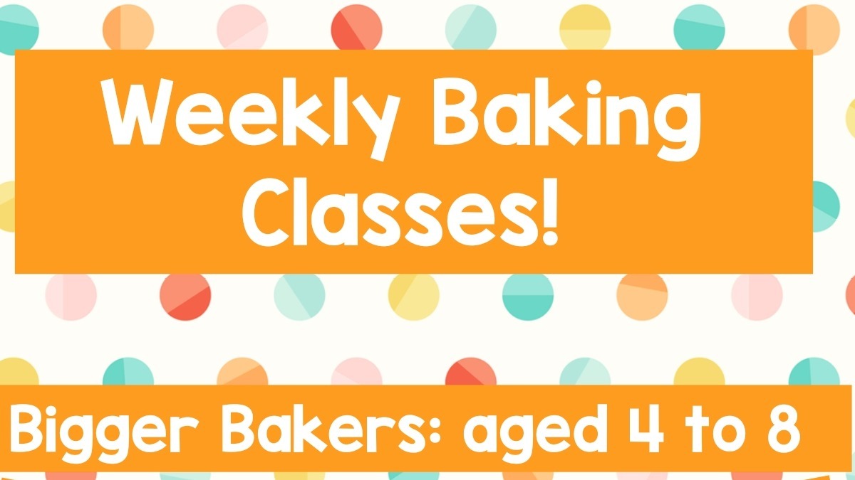 Crackers about Christmas: Friday Class: Bigger Bakers (4/8) - Little Bunny Bakers