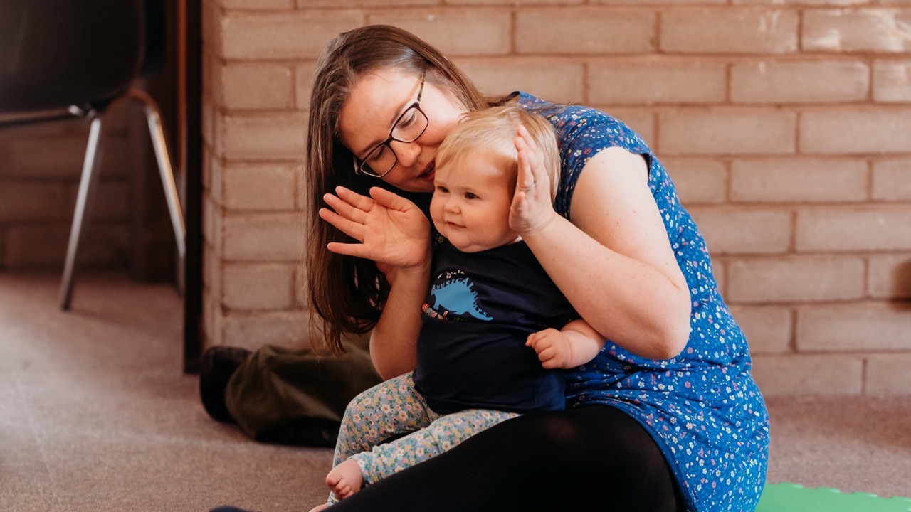 Singing fun for YOUNG CHILDREN aged 1-2 years — photo 4