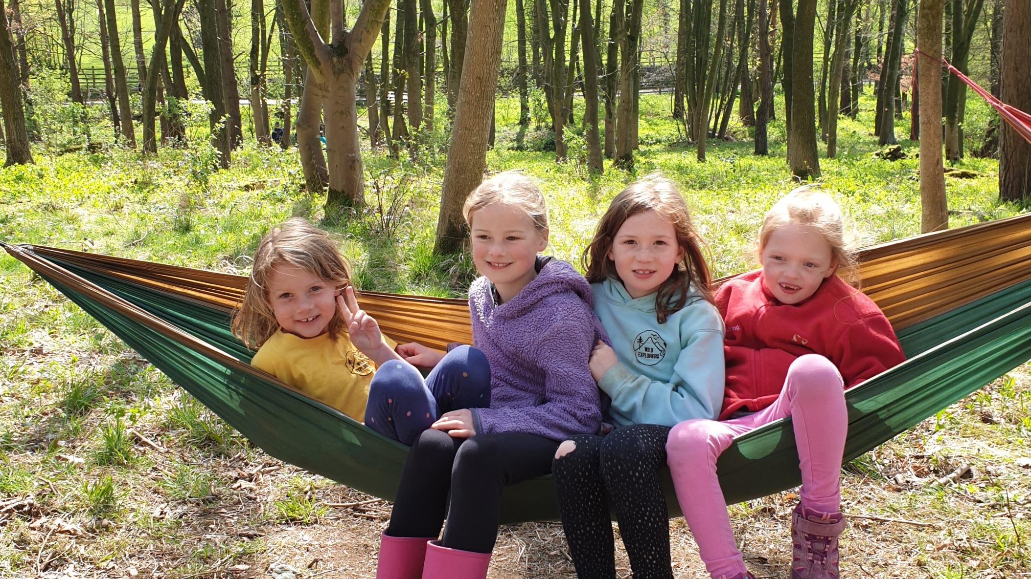 undefined-Wild Explorers-2