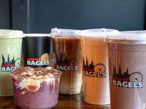 Bowls and smoothies, ready to go